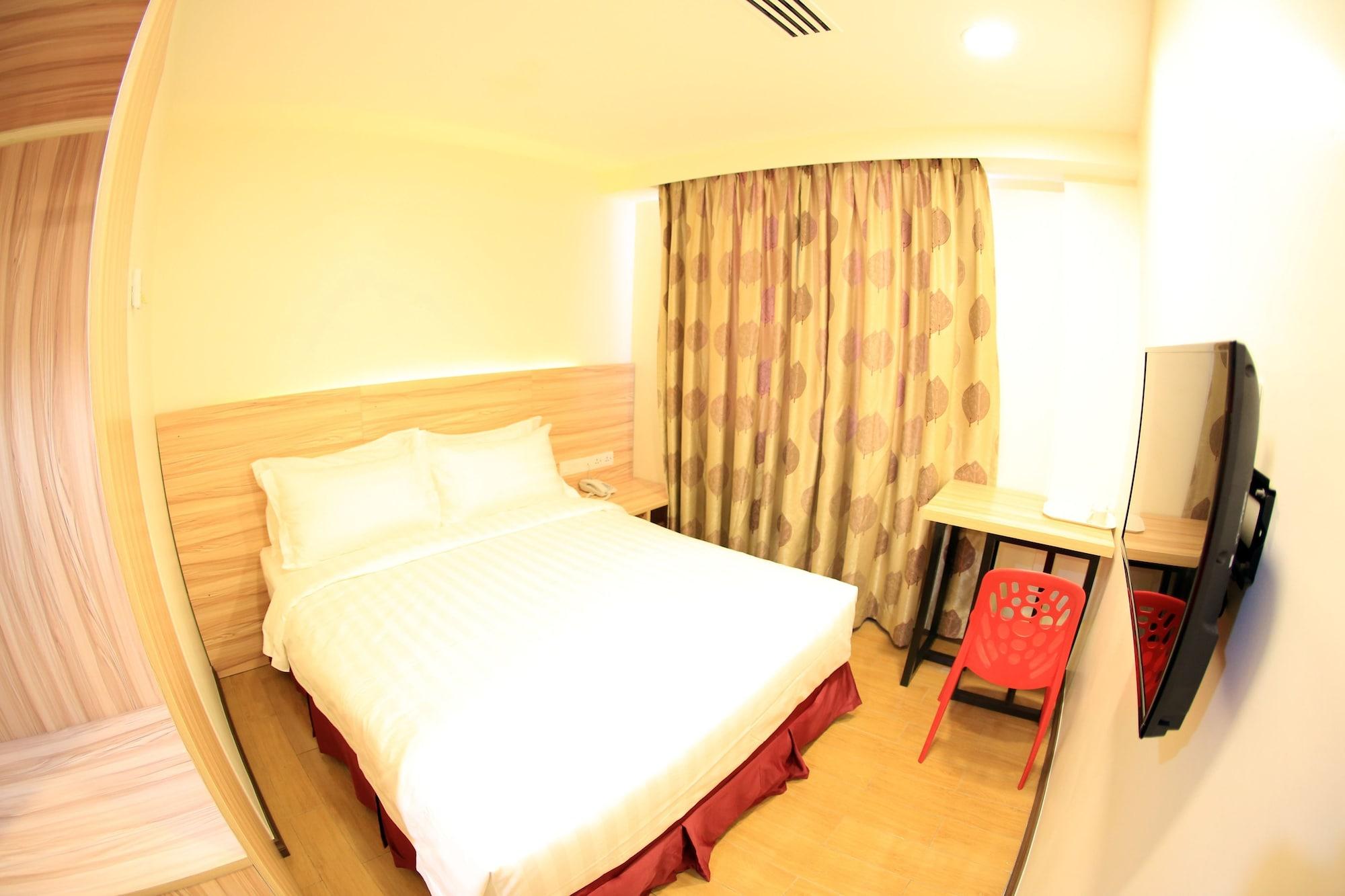 City Garden Hotel Тавау Екстериор снимка