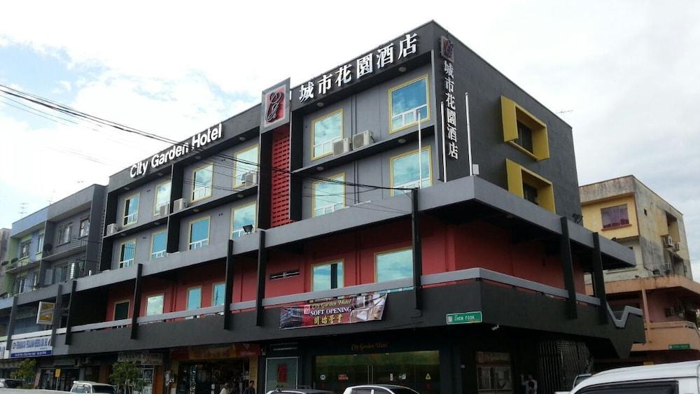City Garden Hotel Тавау Екстериор снимка