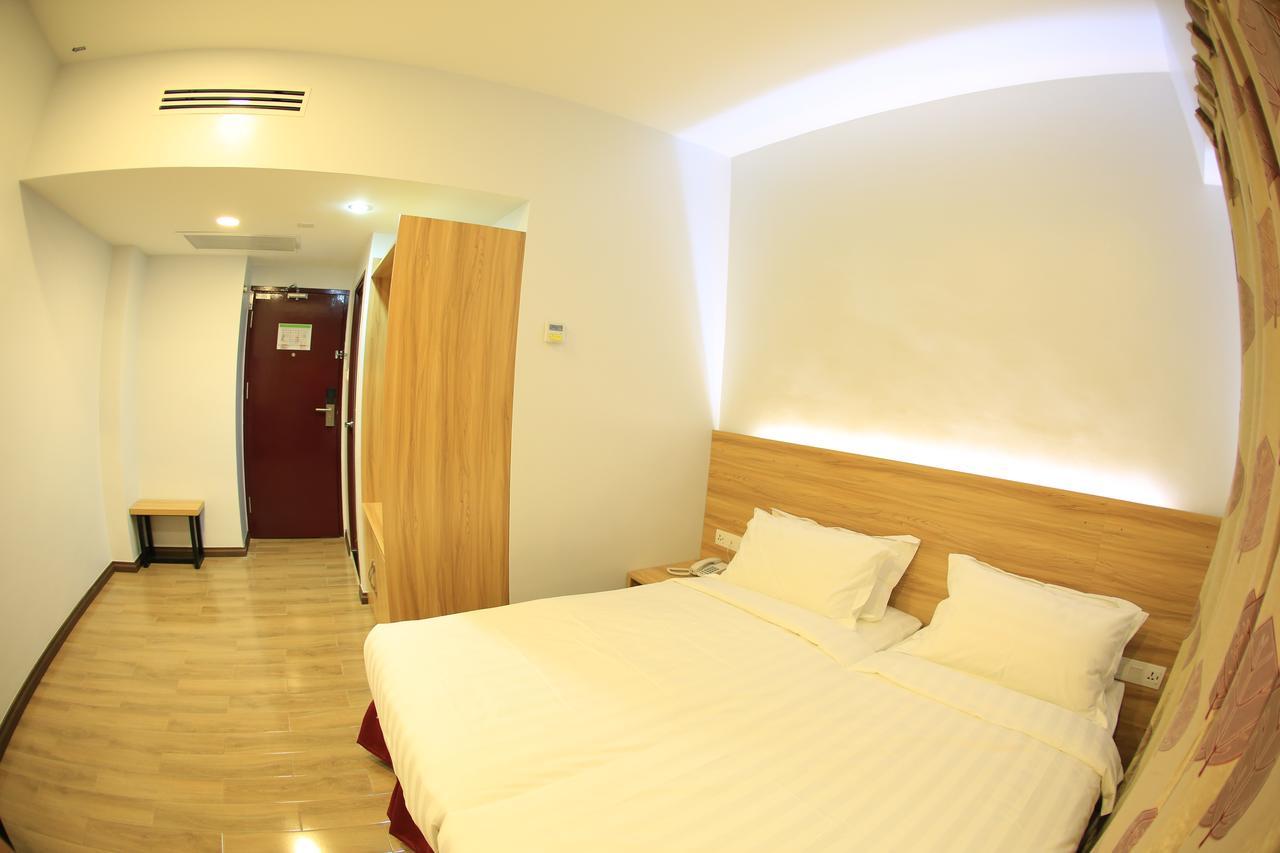 City Garden Hotel Тавау Екстериор снимка