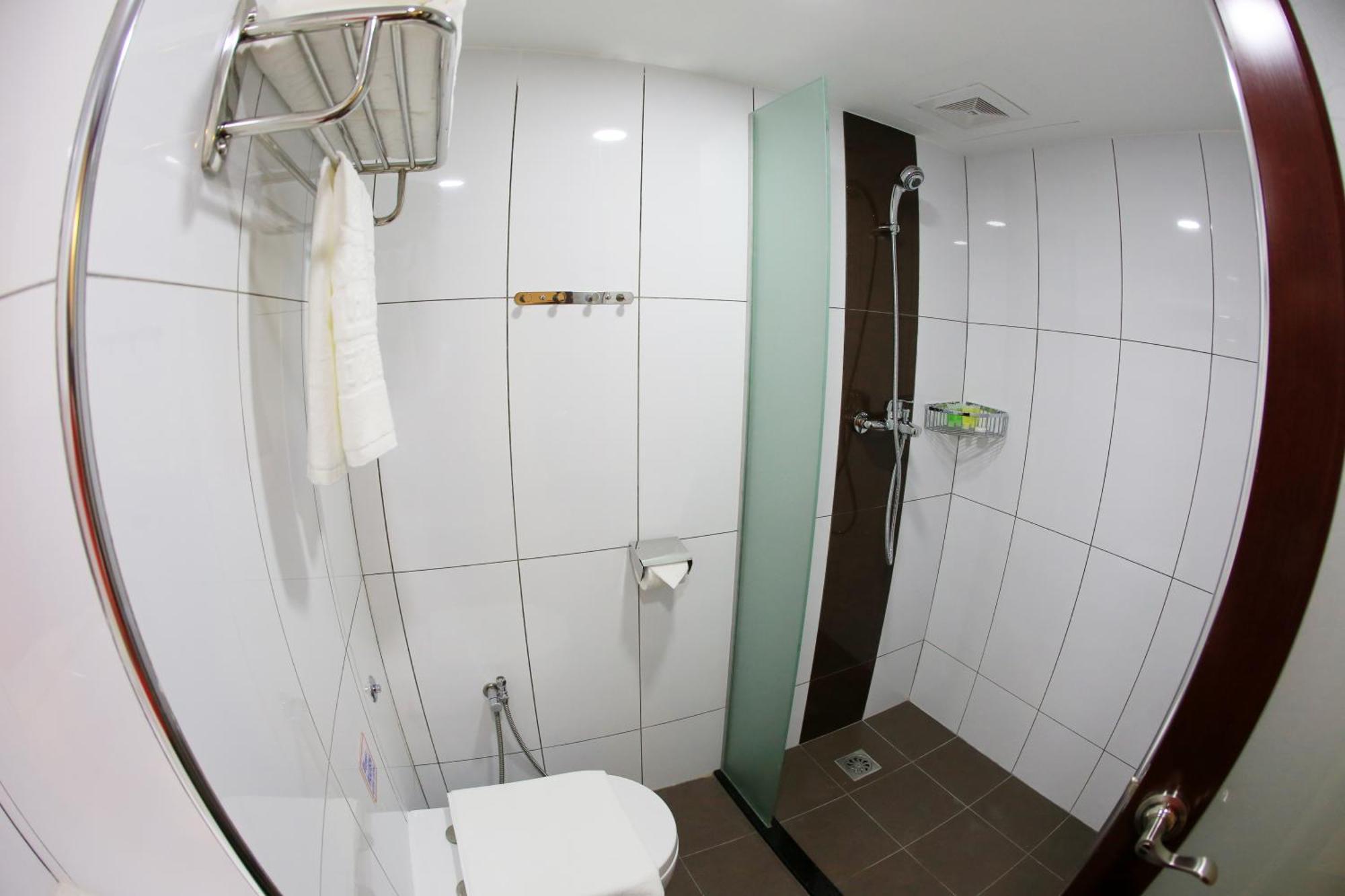City Garden Hotel Тавау Екстериор снимка